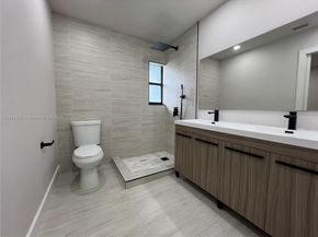 3826 SW 107th Ave 22, Miami FL 33165