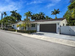 1301 Hollywood Blvd, Hollywood FL 33019