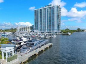 17111 Biscayne Blvd 411, North Miami Beach FL 33160