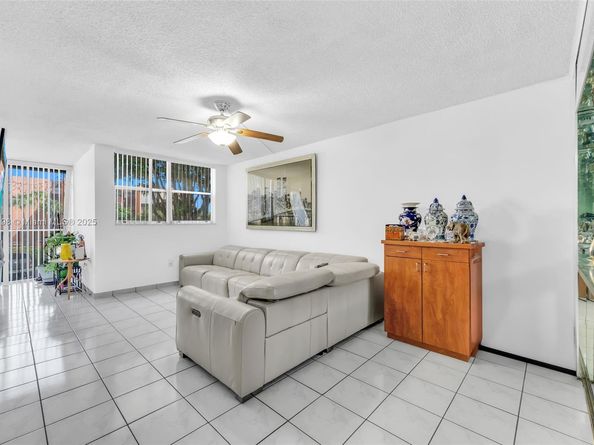 9441 SW 4th St 203, Miami FL 33174