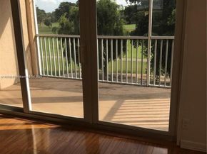 250 Jacaranda Dr 402, Plantation FL 33324