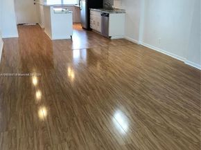 250 Jacaranda Dr 402, Plantation FL 33324