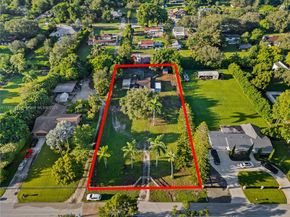 Undisclosed Address #A11860384, Davie FL 33325