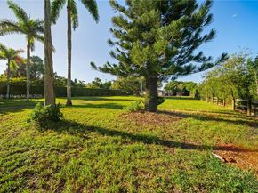 Undisclosed Address #A11860384, Davie FL 33325