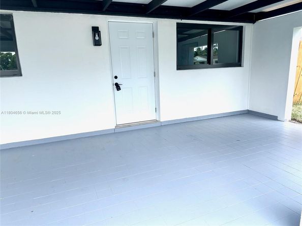2421 N 56th Ter, Hollywood FL 33021