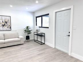 2421 N 56th Ter, Hollywood FL 33021