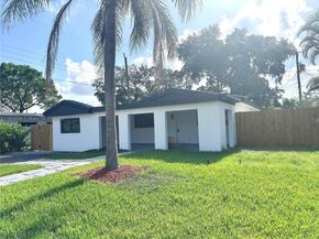 2421 N 56th Ter, Hollywood FL 33021