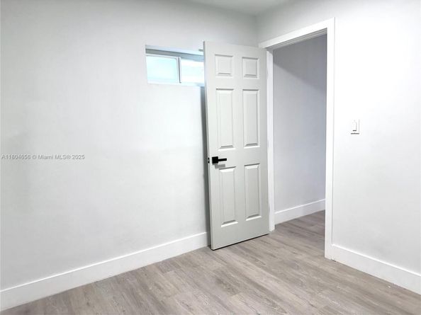 2421 N 56th Ter, Hollywood FL 33021