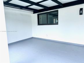 2421 N 56th Ter, Hollywood FL 33021
