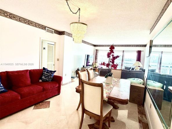 1985 S Ocean Dr 16C, Hallandale Beach FL 33009