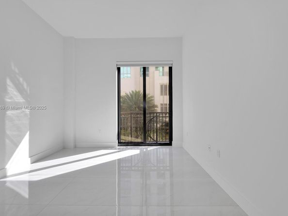 301 Altara Ave 201, Coral Gables FL 33146