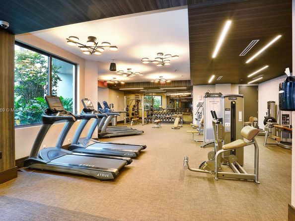 301 Altara Ave 201, Coral Gables FL 33146