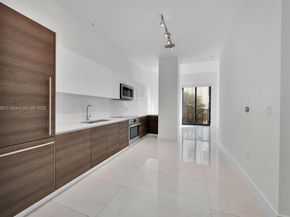 301 Altara Ave 201, Coral Gables FL 33146