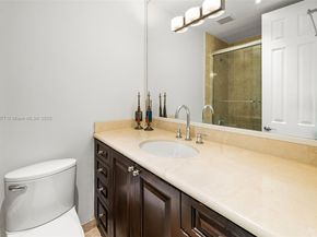 425 N Shore Dr, Miami Beach FL 33141