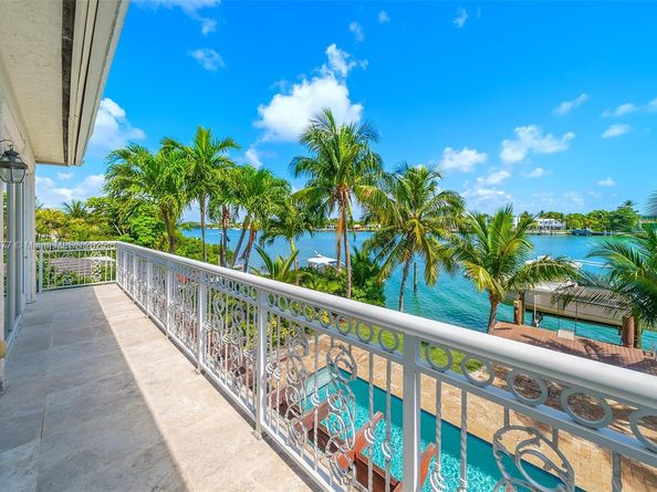 425 N Shore Dr, Miami Beach FL 33141