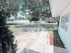 1606 NW 12th Ave, Fort Lauderdale FL 33311