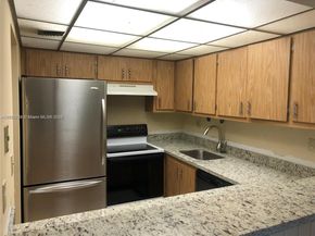 5995 Washington St 233, Hollywood FL 33023