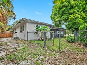 180 SW 125th Ave, Plantation FL 33325