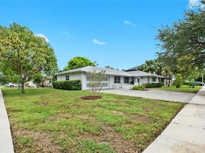 180 SW 125th Ave, Plantation FL 33325