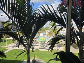 16801 NE 13th Ave 210, Miami FL 33162