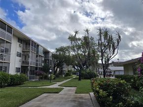 16801 NE 13th Ave 210, Miami FL 33162