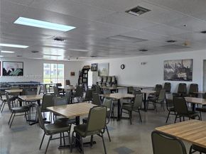 16801 NE 13th Ave 210, Miami FL 33162