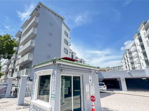 2475 NW 16th St Rd 518, Miami FL 33125