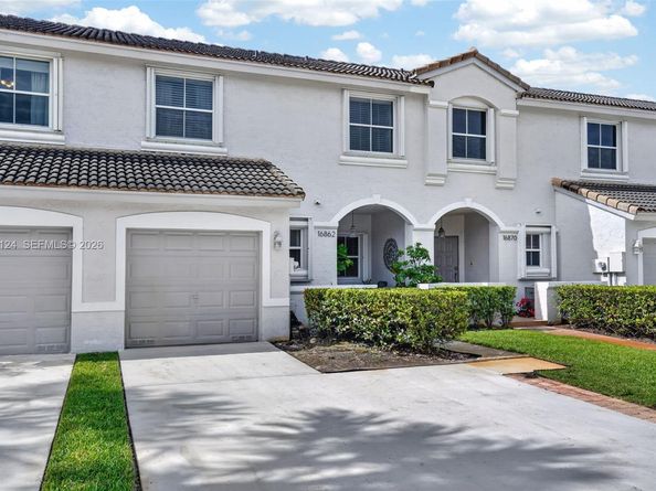 16862 SW 1st St, Pembroke Pines FL 33027