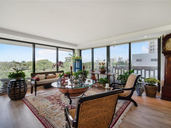 700 Coral Way 4, Coral Gables FL 33134