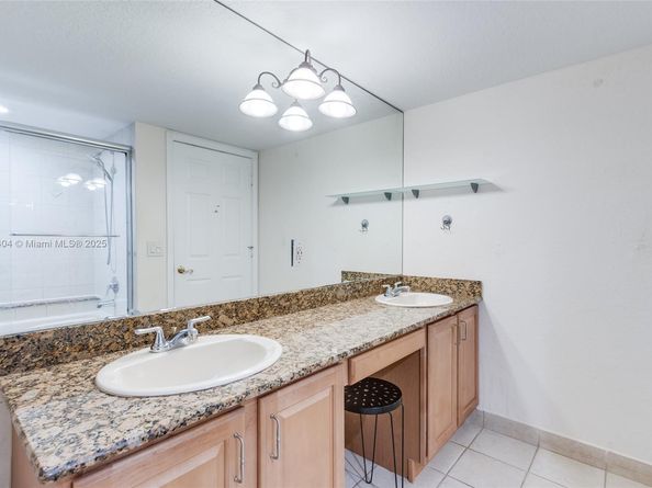 150 NE 15th Ave 140, Fort Lauderdale FL 33301