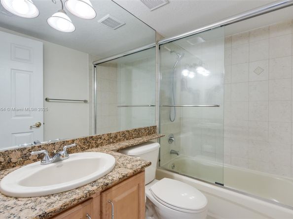 150 NE 15th Ave 140, Fort Lauderdale FL 33301