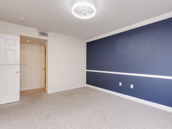 150 NE 15th Ave 140, Fort Lauderdale FL 33301