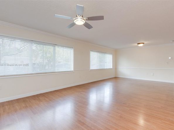 150 NE 15th Ave 140, Fort Lauderdale FL 33301