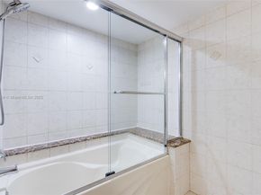 150 NE 15th Ave 140, Fort Lauderdale FL 33301