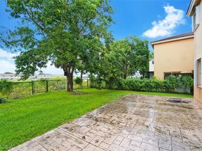1433 SE 20th Rd, Homestead FL 33035