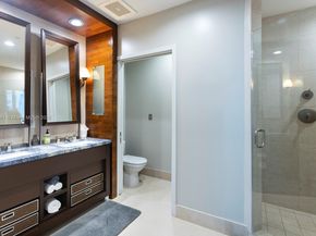 6799 Collins Ave 507, Miami Beach FL 33141