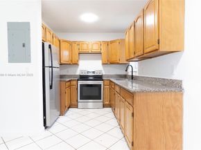 3010 NW 171st Ter, Miami Gardens FL 33056