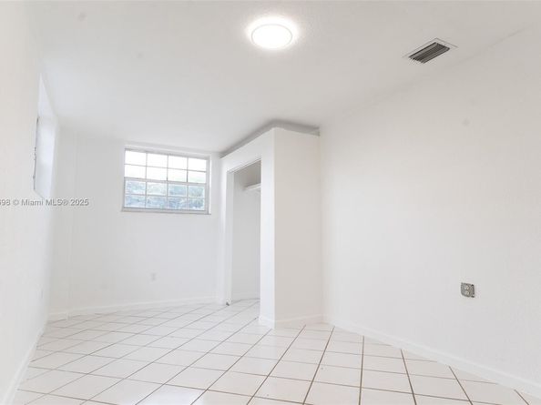 3010 NW 171st Ter, Miami Gardens FL 33056