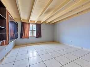 1331 N 69th Ave, Hollywood FL 33024