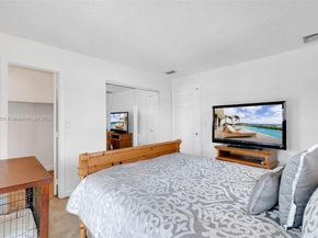 8012 SW 5th St 8012, North Lauderdale FL 33068