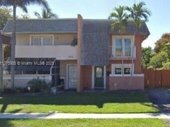 8012 SW 5th St 8012, North Lauderdale FL 33068