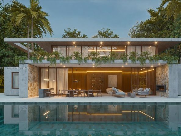 12500 Alamanda Dr, North Miami FL 33181