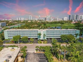 700 NE 14th Ave 407, Hallandale Beach FL 33009