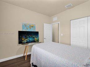 9213 SW 170th Ave, Miami FL 33196