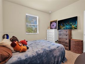 9213 SW 170th Ave, Miami FL 33196