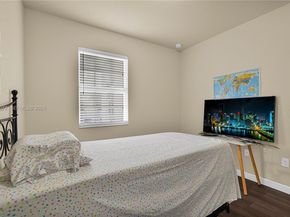 9213 SW 170th Ave, Miami FL 33196