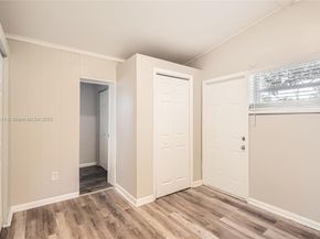 1753 NE 178th St, North Miami Beach FL 33162