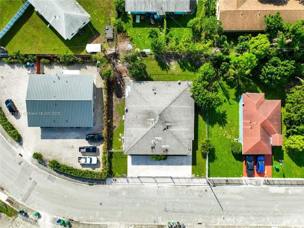22230 SW 115th Ct, Miami FL 33170