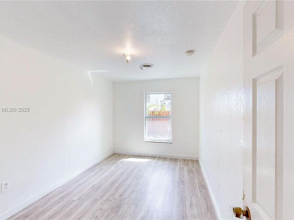 22230 SW 115th Ct, Miami FL 33170