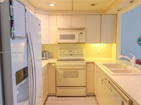 401 Ocean Dr 222, Miami Beach FL 33139